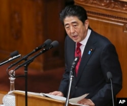 日本首相安倍晋三2014年1月发表政策讲话