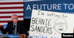Democratic U.S. presidential candidate Bernie Sanders addresses supporters during a campaign rally in Rochester, Minn., Feb. 27, 2016.