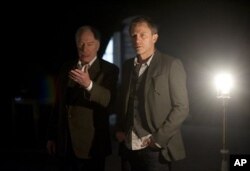 Daniel Craig as Mikael Blomkvist, right, and Christopher Plummer as Henrik Vanger in "The Girl With The Dragon Tattoo"