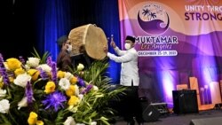 Duta Besar Indonesia Untuk Amerika Rosan Perkasa Roeslani membuka Muktamar Indonesian Muslim Society in America (IMSA) – Malaysian Islamic Student Group (MISG) di Los Angeles, pada 26 Desember 2021. (Foto: Courtesy of KBRI DC)