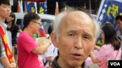人人保钓大联盟召集人林孝信 (美国之音记者 张永泰拍摄)