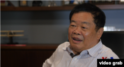 中国玻璃大王曹德旺接受美国之音专访（资料照）