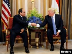 U.S. President Donald Trump meets with Egyptian President Abdel Fattah el-Sisi in Riyadh, Saudi Arabia, May 21, 2017.