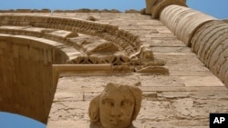 قاچاق و فروش آثار تاریخی هم یکی از منابع عایداتی داعش محسوب می شود