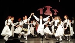 Efie Derksen na nastupu sa KUD 'Veselin Masleša' Banja Luka