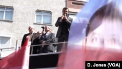 Ekrem Imamoglu, the candidate for Istanbul’s mayor for the main opposition CHP, smells victory as he tours strongholds of the ruling AK Party.