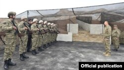 Ilham Əliyev cəbhə xəttində