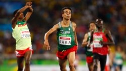 Tamiru Kefeyalew Demisse,Paralymipikisii Riyoo bara 2016 geggeeffame irratti afiigichaa meetirii 1500 -T13 irratti medaaliyaa meetii moohe. Suuraan kun gaafa san yeroo inni mallattoo mormii Oromiyaa agarsiisu.