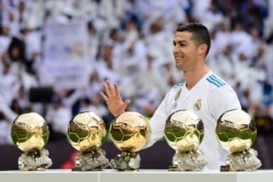 Cristiano Ronaldo memenangkan "Ballon d'Or" selama 5 kali (foto: dok).