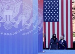 Presiden Biden dan Wakil Presiden Harris memberikan pidato di Konsorsium Pusat Universitas Atlanta. (Foto: Reuters)