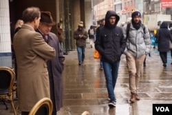 Private intelligence firms draw talent from a variety of fields: from police, military, and government intelligence, to lawyers, academics and financial advisers. Technology is important, but the firms' biggest resources are people and experience. (Photo - R. James/VOA)