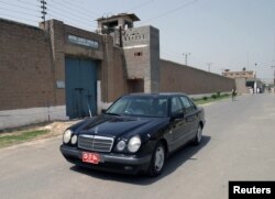 FILE - Penjara Kot Lakhpat di Lahore (Foto: dok). Sarabjit Singh, mata-mata India yang dijatuhi hukuman mati di Pakistan dilaporkan tewas akibat luka di kepalanya akibat serangan dua napi di penjara ini.