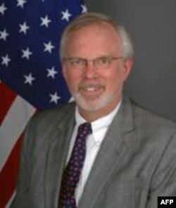 美国国务院副助理国务卿施大伟