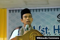 Ustadz Abdul Somad, di Pekanbaru, Riau. (Foto: Wikipedia/Originally shot by Tengku Said Muhtarom Ismail)