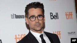 Aktor Colin Farrell, salah satu tokoh utama dalam film "The Banshees of Inisherin" saat menghadiri acara Toronto International Film Festival 2017 (dok: Evan Agostini/Invision/AP)