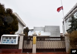 루마니아 부쿠레슈티 주재 북한 대사관 입구.