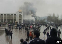 Qirg'izlarning istagi nima? Tinchlik va farovonlik, deydi Saltanat Berdikeeva