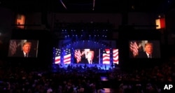 Pesan video dari Presiden Donald Trump pada konser amal untuk korban badai di College Station, Texas, 21 Oktober 2017.