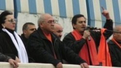 Əli Kərimli 2005-ci ildə mitinqdə çıxış edərkən