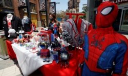 Amanda Rubinos-Luna, Brand Merchandise Manager, dalam wawancara jelang pembukaan area Avengers Campus di Disney California Adventure Park di Anaheim, California, 1 Juni 2021.(REUTERS/Mario Anzuoni)