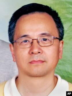 国立政治大学教授金荣勇