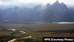 Teton Range and Snake River