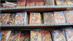 Pada 70-an, TB Maranatha membentangkan menjual komik cerita rakyat, pahlawan super Indonesia, sampai kisah pewayangan—semua laris manis dilahap pembaca. (Foto: Rio Tuasikal/VOA)