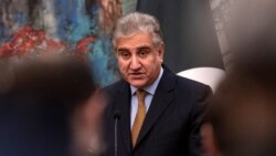 پاکستان کے وزیرِ خارجہ شاہ محمود قریشی (فائل فوٹو)