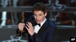 Eddie Redmayne accepts the award for best actor in a leading role for “The Theory of Everything” at the Oscars on Sunday, Feb. 22, 2015,