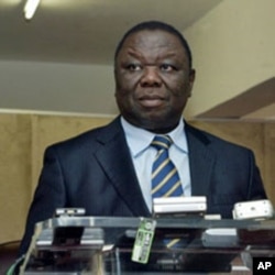 Zimbabwe's Prime Minister Morgan Tsvangirai gives a press conference in Harare to announce the reshuffling of ministers belonging to The Movement for Democratic Change (MDC) party, 23 Jun 2010