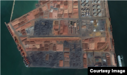 중국 룽커우 항구를 찍은 위성사진. 구글어스 캡처.