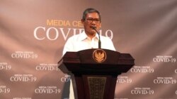 Jubir Penanganan Virus Corona Dr Achmad Yurianto dalam konferensi pers di Kantor Presiden, Jakarta, Jumat, 6 Maret 2020. (Foto: VOA/Ghita)