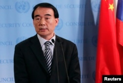 中国外交部副部长李保东