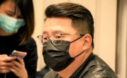 前香港立法会议员尹兆坚认为这次大搜捕另有政治目的, 企图达到国安法震慑的效果(2021年1月8日 美国之音 汤惠芸拍摄)