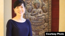 អ្នក​ស្រី គីមស្រ៊ុន អេលីដា ជា​សហគ្រិន​ដែល​ត្រូវ​បាន​ជ្រើស​រើស​ឲ្យ​ចូល​រួម​ក្នុង​កិច្ច​ប្រជុំ​កំពូល​សហគ្រិនភាពពិភពលោក​ឆ្នាំ​២០១៦​នៅ​សាកលវិទ្យាល័យ Standford រដ្ឋ​កាលីហ្វញ៉ា ខែ​មិថុនា ឆ្នាំ​២០១៦។ (Courtesy Photo៖ ស្ថានទូត​សហរដ្ឋ​អាមេរិក​-ភ្នំពេញ)