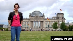 Aminah Sheikh, an American neuroscience graduate student from University of Maryland, College Park, was a fellow at the JGU Medical Center in Mainz, Germany in Summer 2014. (Photo courtesy of Aminah Sheikh)