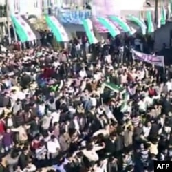 Suriyada ulamolar tinchlikka undamoqda