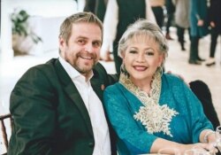 Erna Widayati bersama suaminya, Patrick (foto courtesy)