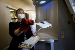 Pandemic reshapes air travel