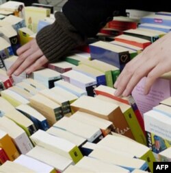 Janubiy Qirg’izistonda o’zbek adabiyoti rivoji xususida taniqli adib Qo'ldosh Mirzo bilan suhbat