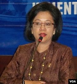 Menteri Negara PPN/ Kepala Bappenas, Armida Alisjahbana, dalam dalam acara pemaparan kinerja Kementerian Negara PPN tahun 2012 di Jakarta (3/1).
