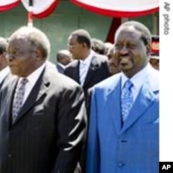 President Mwai Kibaki (L) and Prime Minister Raila Odinga(R)