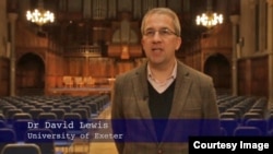 Deyvid Luis, Ekseter universitetidan taniqli tadqiqotchi, korrupsiya va avtoritar tuzumlar yuzasidan uzoq yillardan beri izlanib keladi