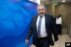 Israel Defense Minister Avigdor Lieberman attends cabinet meeting on Jan. 8, 2017.