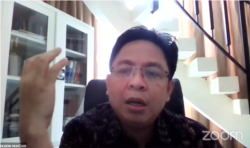 Direktur Indikator Politik Indonesia Burhanuddin Muhtadi. (Foto: VOA)
