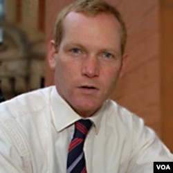 Jeremy Browne menilai Indonesia telah berusaha keras menangani masalah kekerasan.