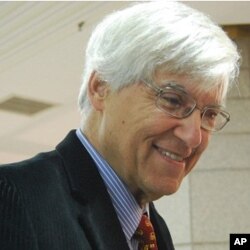 Geoffrey Cowan, playwright of Top Secret at the Peking University theater before the play