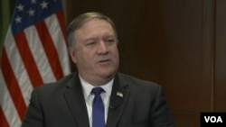 Secretary of State Michael Pompeo speaks to VOA contributor Greta Van Susteren in Mexico City, Mexico, Oct. 19, 2018.