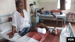 "There was no awareness about the disease when I got the infection. Now I know, if I took the treatment early I would have not faced this amputation or any disfigurement," Bag said. (M. Hussain/VOA)