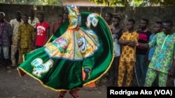 Une célébration de la fête du Vodun au Bénin.